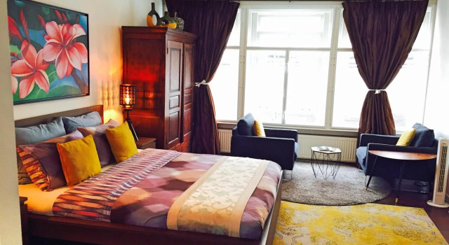 Amsterdam 4 Holiday GuestRooms, Забронировать Отель Отели Норда 3 звезды, 3*