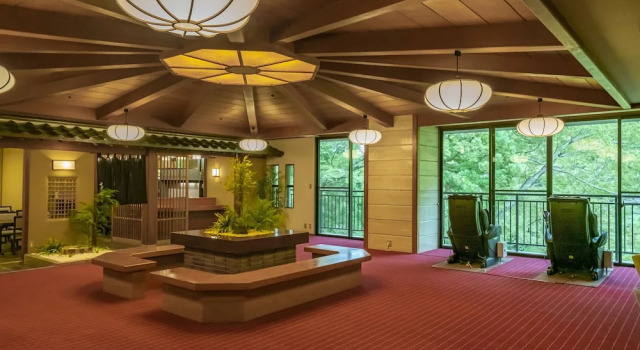 Yamanaka Spa Hanatsubaki, Rezerwuj Ośrodek wypoczynkowy Hotele w Ishikawa z basenem, Basen
