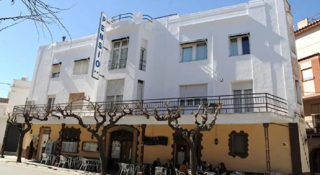 Pension Subirats Perello, Réserver Hôtel El Perello Catalogne