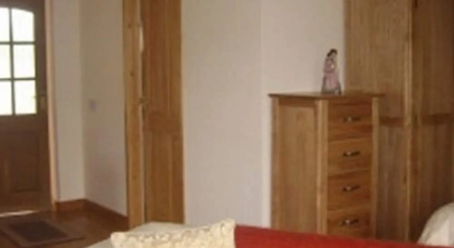 The Stables at Brook House, Book Hotel Pontyclun Glamorgan