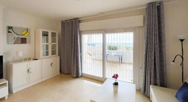 61-Beach Front Apartment with Stunning Views in Fuengirola