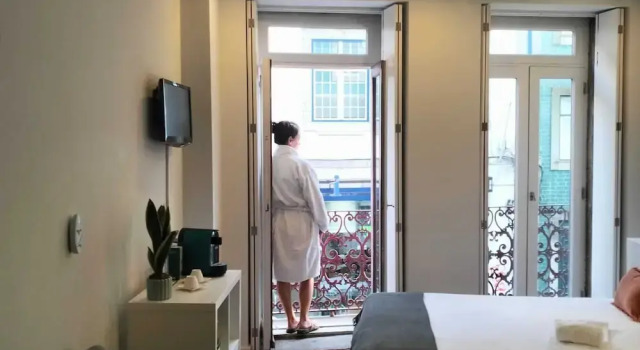 Студия Comfort Bellu Studios & Suites
