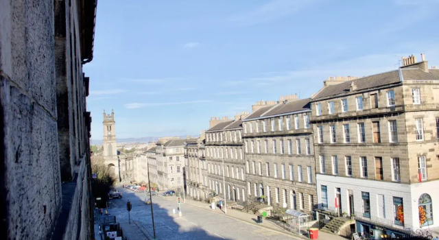 3 Bedroom Apartment in Edinburgh's New Town, Забронировать Апартаменты/квартира Апартаменты Эдинбурга, рядом с St George's West Church, Апартаменты/квартира