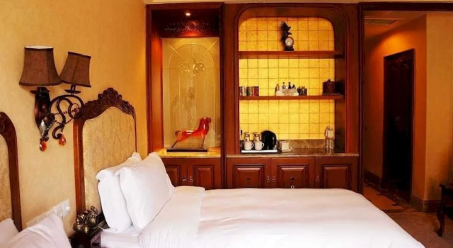 Qingdao Anqinyu Club Hotel, Забронировать Отель Бизнес-отели Шаньдун, 4* 5*