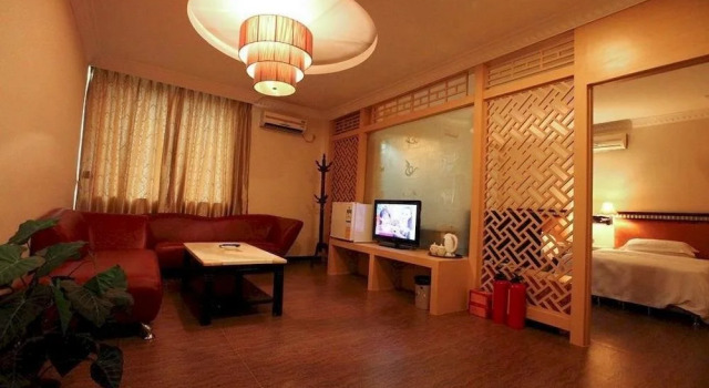 Gjangzhou Xindengfeng Hotel, Boek Hotel Hotels in Guangdong met parkeren, Parkeren