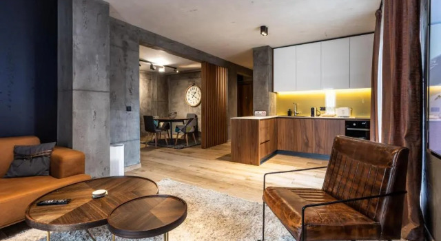 Апартаменты с 3 комнатами REINA Apartments