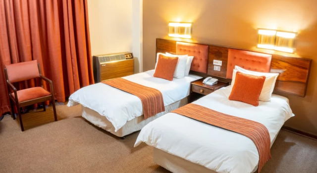 Elgro Hotel