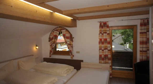 Appartements Gärtner, Rezervovat Apartmán Hotely v Tyrolsko s parkováním, Parkování