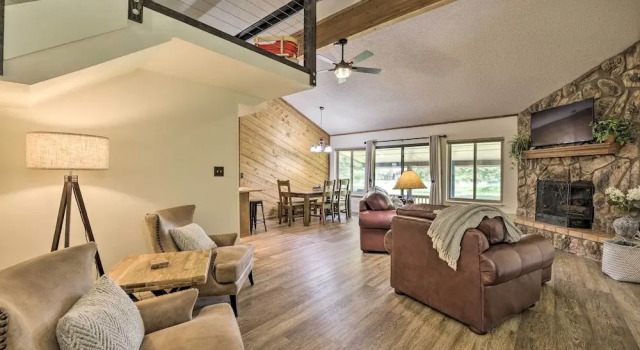 Pagosa Springs Townhome ~ 4 Miles to Hot Springs!