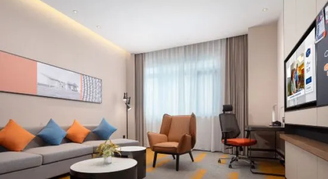 Люкс Business Hampton by Hilton Wuxi Dongting