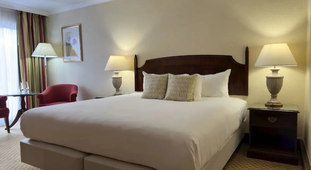 Двухместный номер Standard The Aberdeen Dyce Hotel