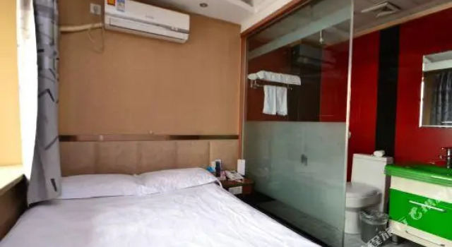 Xinsheng Express Hostel, Prenota Ostello Ostelli a Heilongjiang, Ostello
