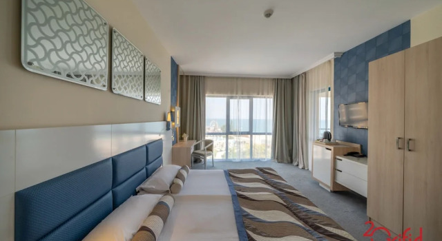 Семейный номер Standard с балконом GRIFID Arabella Hotel - Ultra All inclusive & Aquapark