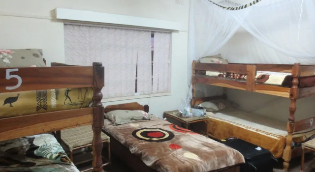 Bird Nest Backpackers, Reservar Hotel Lusaka Zâmbia