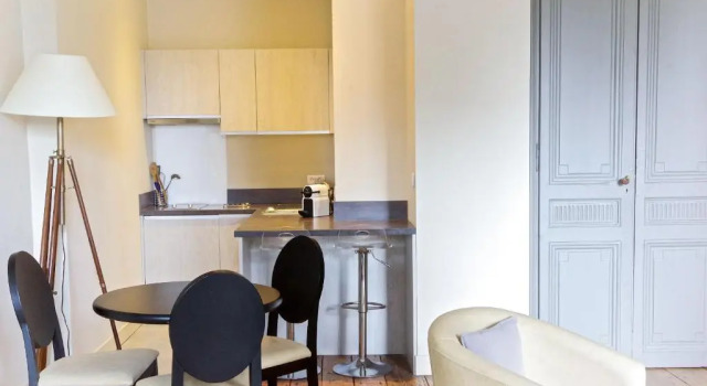 Апартаменты Hôtel Saint Rémi