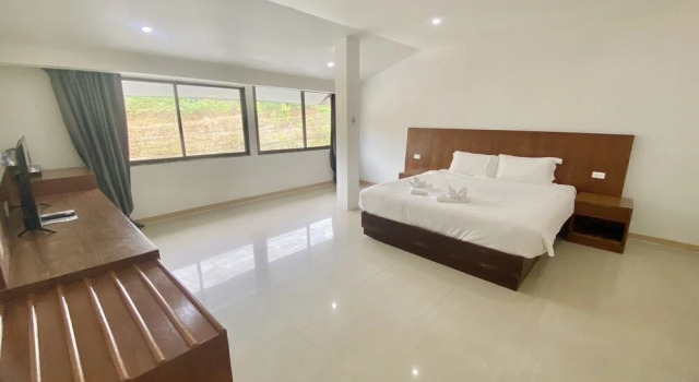 V Beach Resort