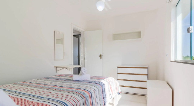 Gb07 ótima Casa 4 Suítes Com Piscina Em Guarajuba