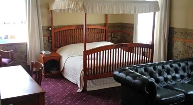 Люкс Shepherds Arms Hotel