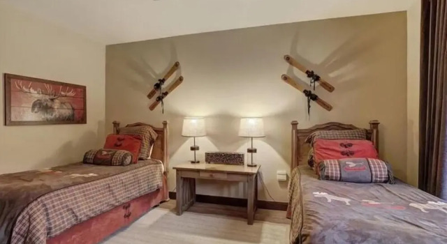2 Bedroom Blackbear Lodge Condo in River Run Village