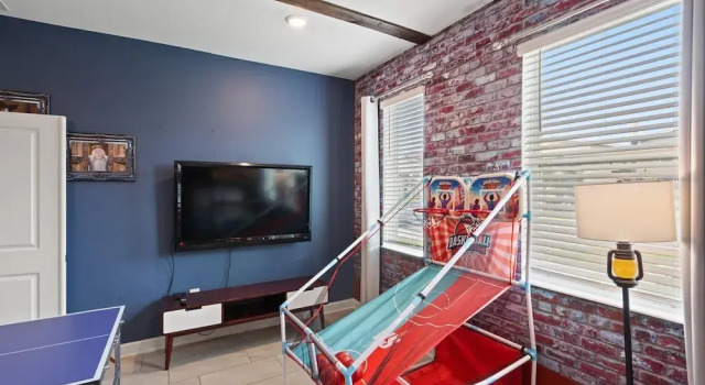 Коттедж ChampionsGate Resort 10 Bedroom Vacation Home - Includes resort clubhouse amenity access! 10 Home
