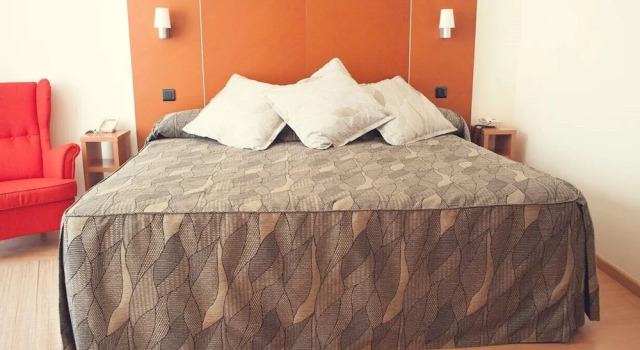 Номер Deluxe с балконом и с видом на город Hotel Oasis Plaza