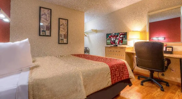 Номер Standard Red Roof Inn Tulsa