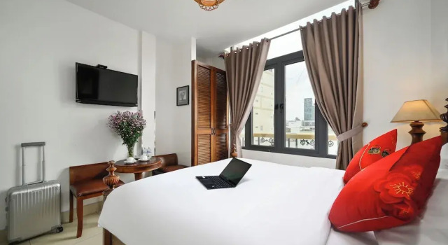 Двухместный номер Deluxe с балконом и с видом на город Halo Boutique Ben Thanh Hotel