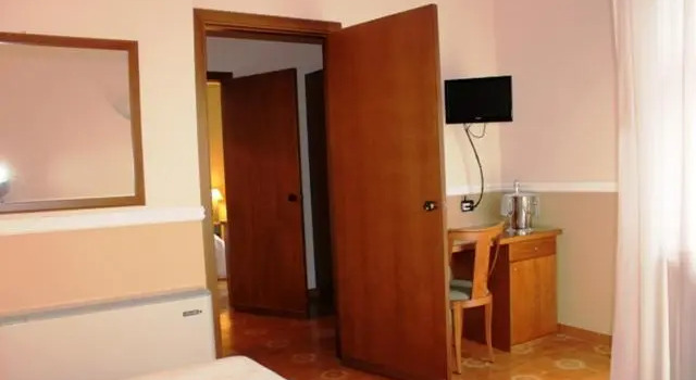 Standard Quadruple room DOMUS Grand Hotel