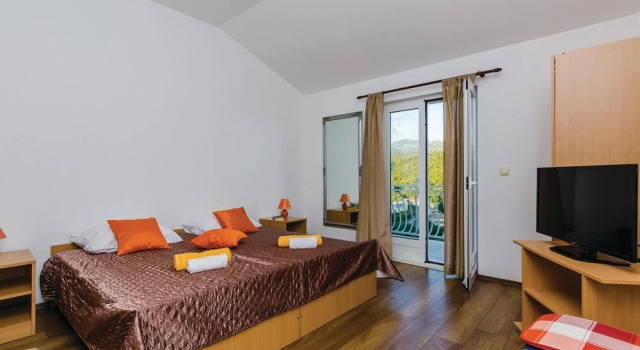 Amazing Home in Gruda With Wifi and 1 Bedrooms, Забронировать Отель Отели Груды 3 звезды, 3*