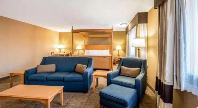 Люкс Comfort Inn Green River National Park Area