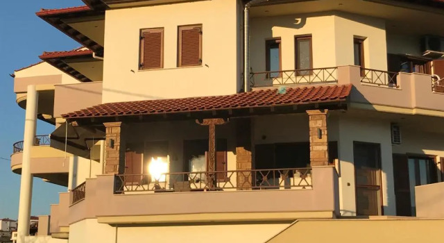 Paradise Apartments, Book Apartment Ayios Nikolaos Sithonia 