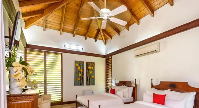 Gorgeous Villa 6BDR Casa de Campo Resort in La Romana, Забронировать Курортный отель Отели Каса де Кампо с бассейном, Бассейн