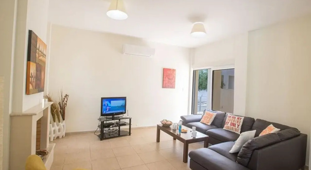 Вилла с 3 комнатами с балконом Beautiful Villa With Private Pool, Protaras Villa 1258