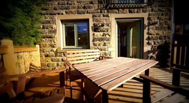 Spring Wood Studios, Réserver Maison d'hôtes Wadsworth Angleterre