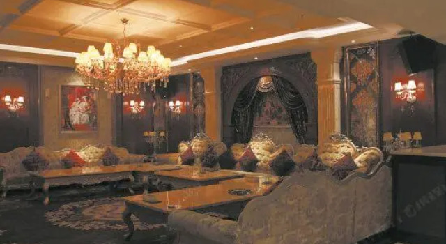 Люкс Business Chuzhou International Hotel