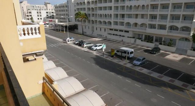 Roquetas Beach Apartment