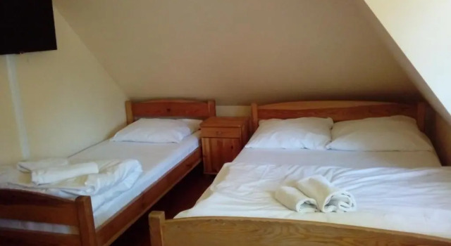Семейный номер Standard Hotelik Dworek Legnickie Pole 4km od Legnicy