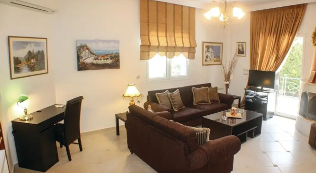Awesome Home in Nea Makri With Wifi and 3 Bedrooms