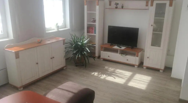 Апартаменты zentral gelegene top ausgestattete Wohnung