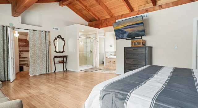 Stonehouse Retreat, Забронировать Дом для отпуска Биг-Бэар-Сити San Bernardino Mountains