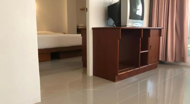 Семейный номер Standard с 2 комнатами Paradorn Inn