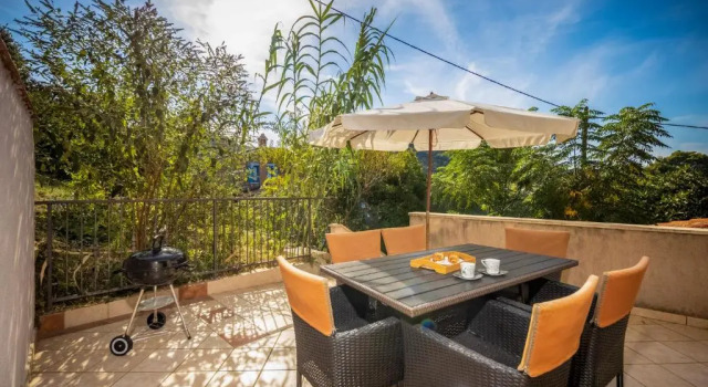 Apartments Lapida, Varaa Huoneisto Hotellit Kvarner Islands uima-altaalla, Uima-allas