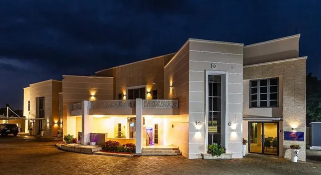 Hera Hospitality Limited, Rezervovat Hotel Wellness hotely v Bwari, SPA