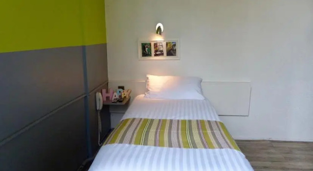 Номер Economy Hôtel de la Croix-Rousse
