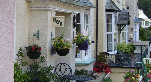Hillside House - Guest House