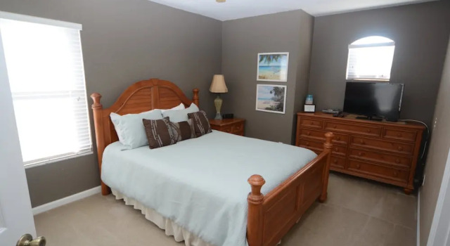 7766 5-bedoom Orlando Vacation Home-windsor Hills, Book Feriehus Hoteller i Four Corners med pool, Swimmingpool