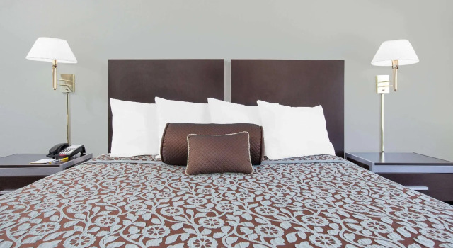 Двухместный номер Days Inn by Wyndham Market Center Dallas Love Field