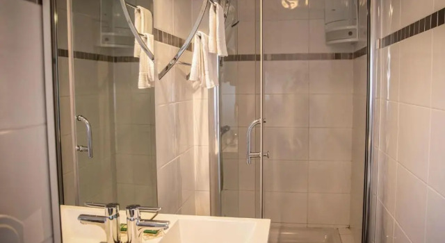 Трёхместный номер Standard Hôtel Du Soleil