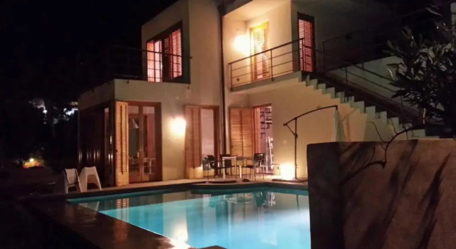 Вилла Villa With Pool Garden Near The Sea