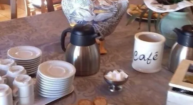 Le Pigeonnier de Guerre, Rezervați Bed and Breakfast Hoteluri în Gers cu mic dejun, Mic dejun